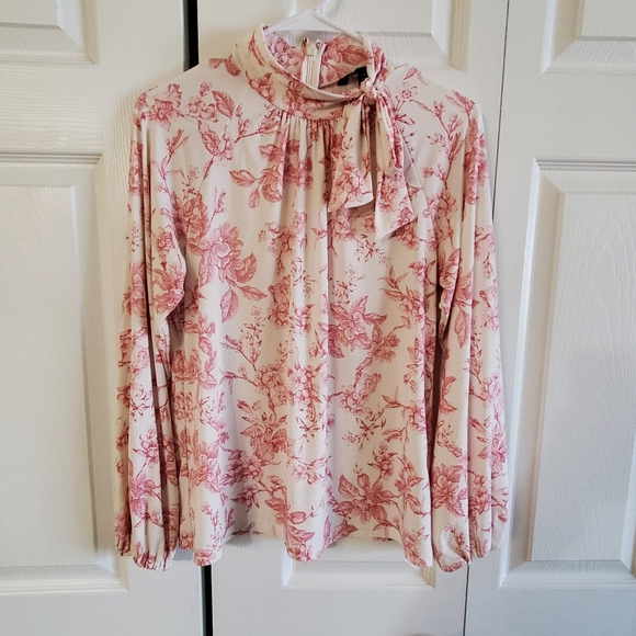 Lauren Ralph Lauren Med Long Sleeve Blouse Pink White Floral Romantic - Picture 1 of 12